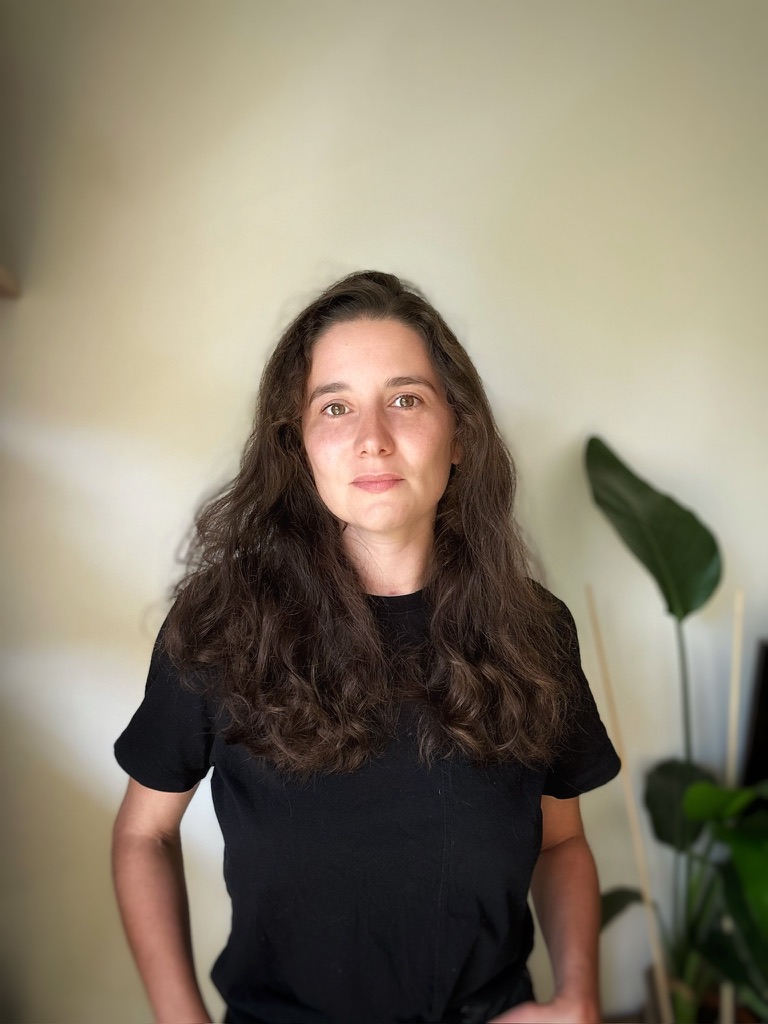 Nora Bourquin, consultante en sommeil pédiatrique Baby-Led Sleep, basée en région parisienne